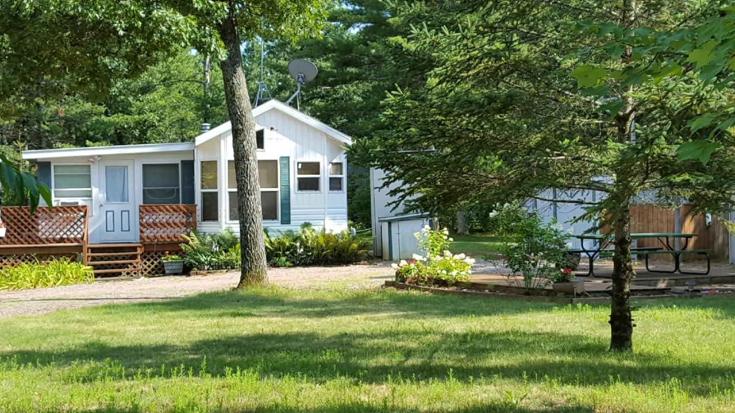 Rabls Pinequilizer Campground & Mobile Park