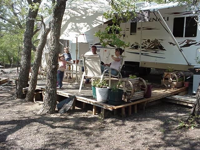 River N Lakes RV Park