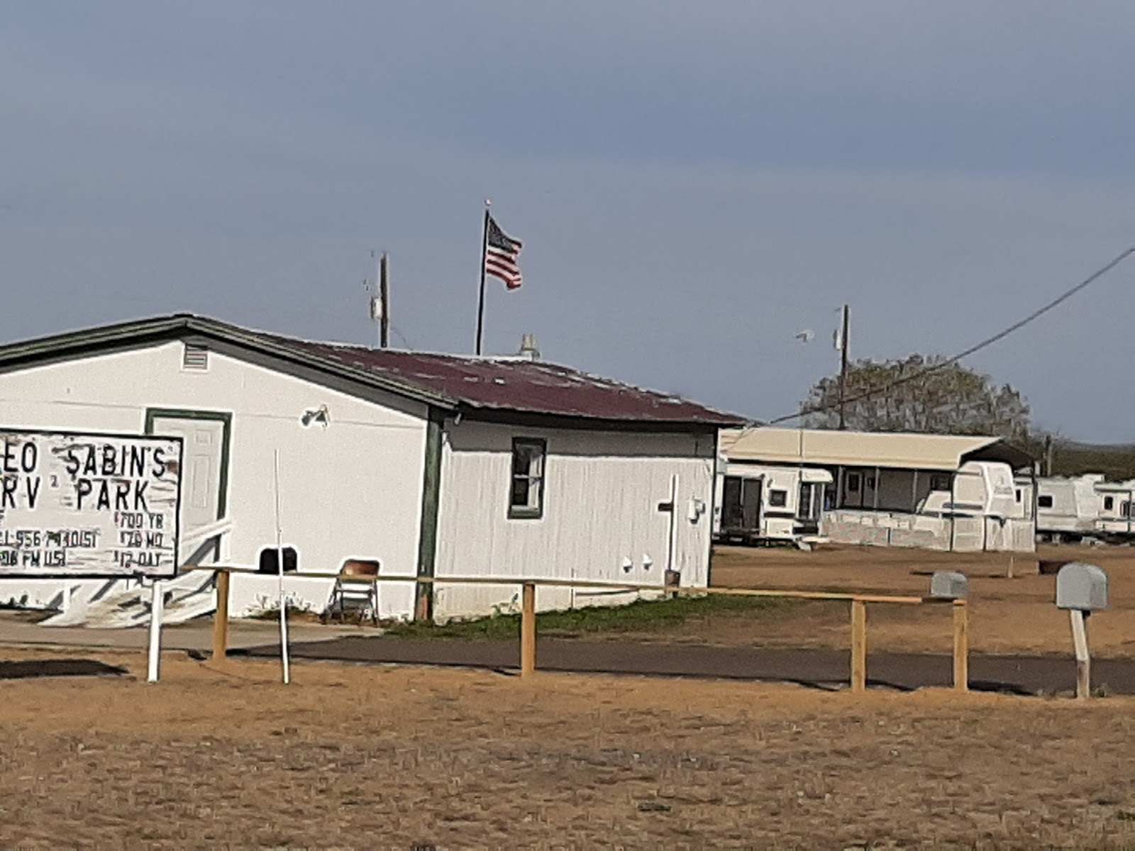 Leo Sabins RV Park