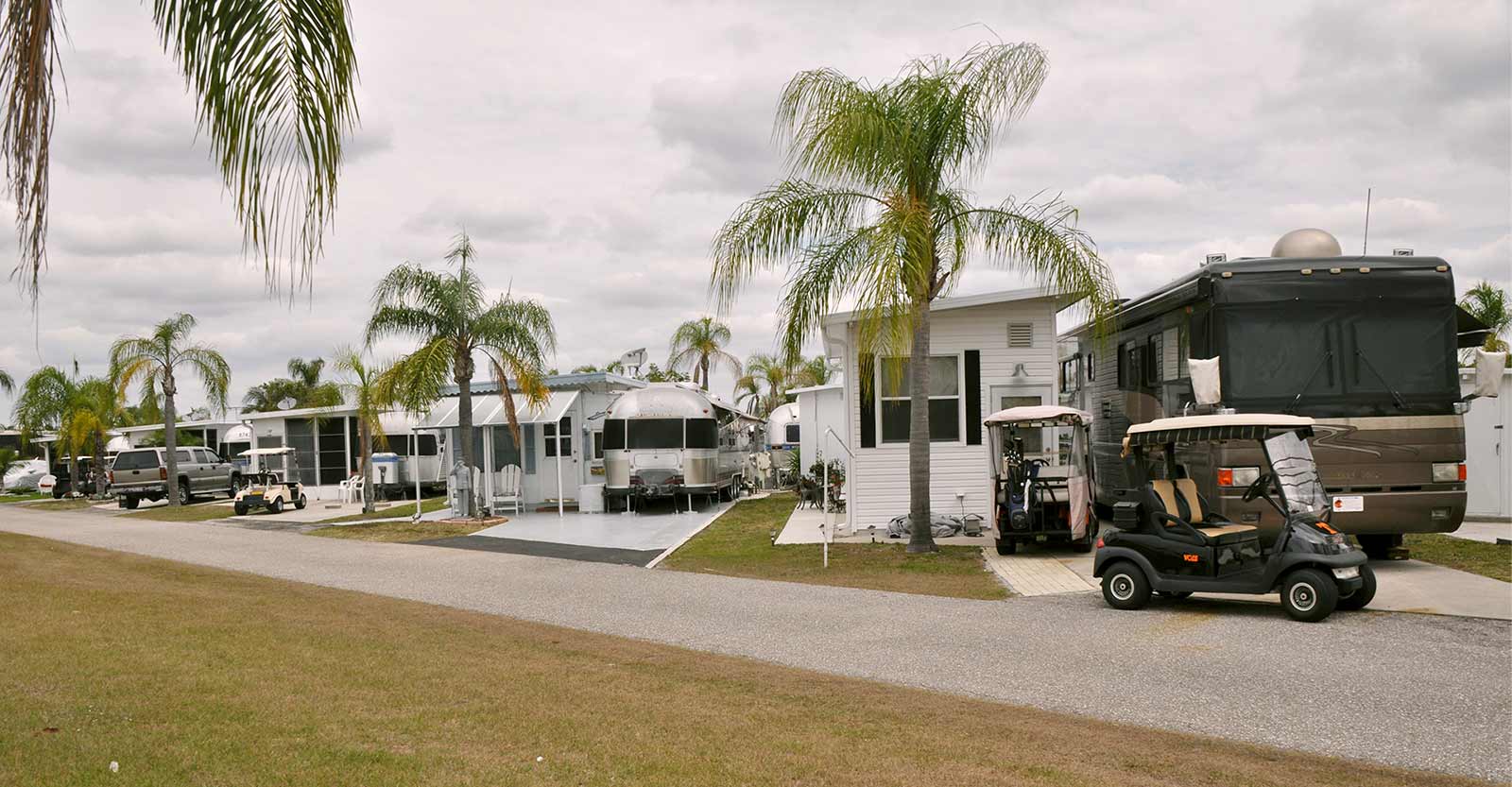 Paradise Park Condominium Association