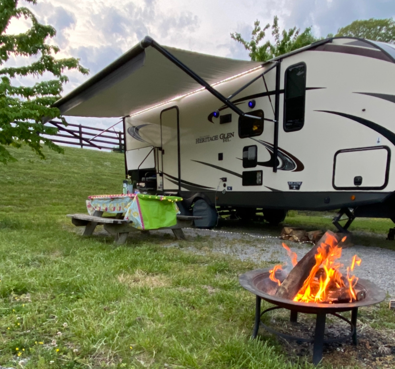 Quiet Woods Green River Stables
