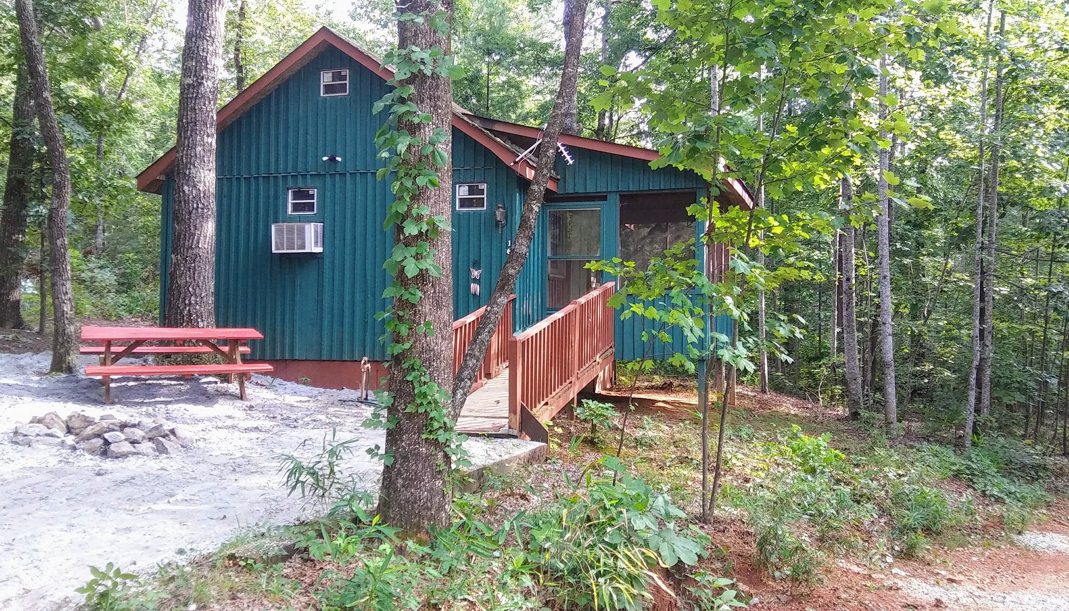 Mountain Rest Cabins And Campgrounds