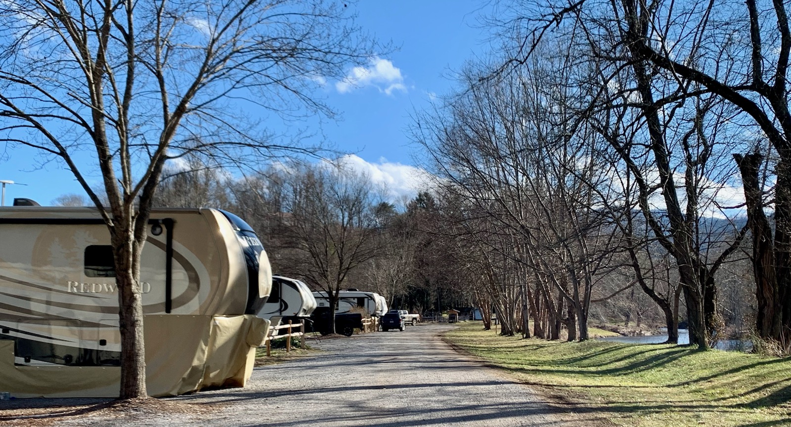 Riverhouse RV Resort