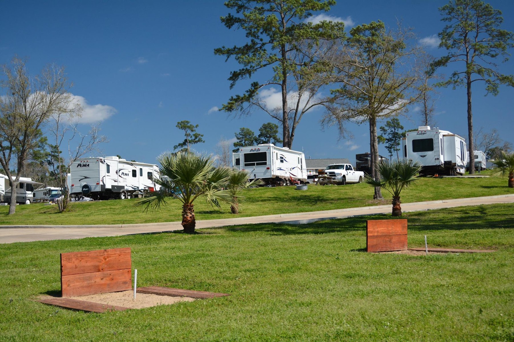 On The Lake RV and Cabin Resort