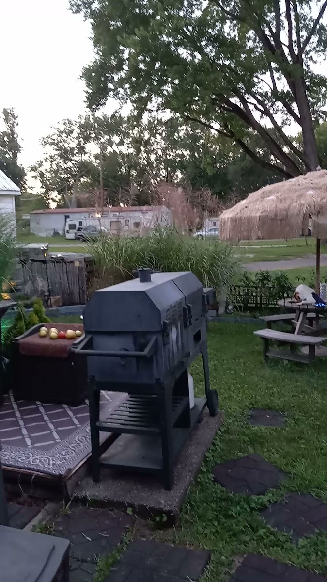 Huber Mobile Home and RV Park