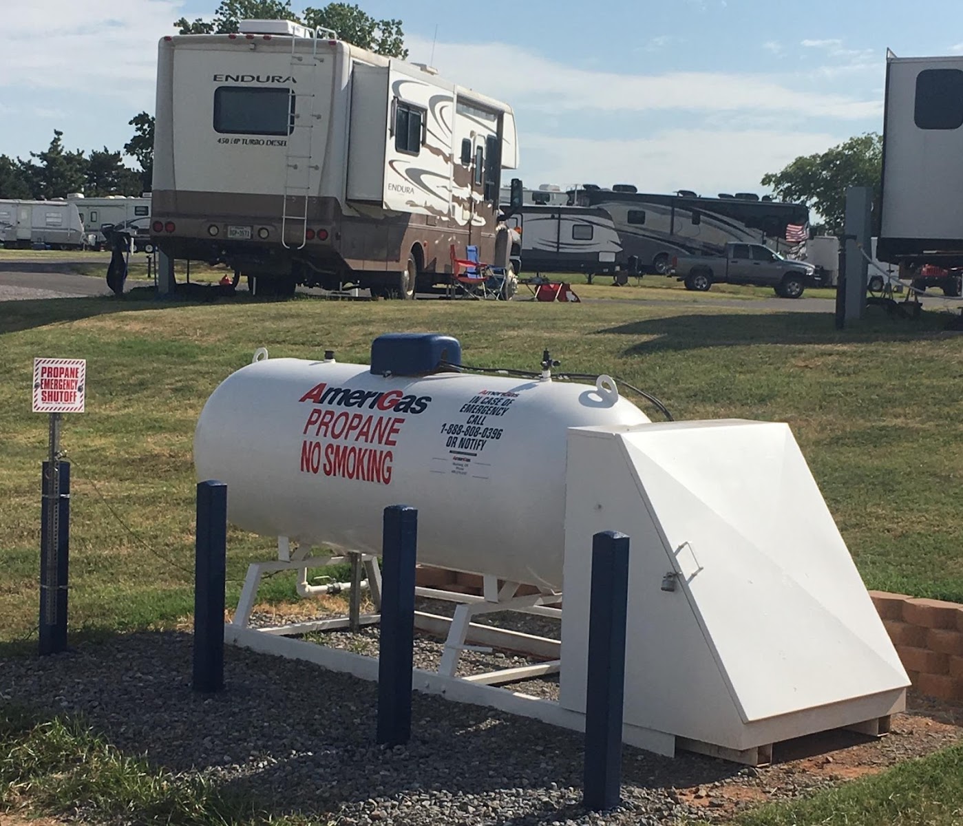 Pecan Grove RV Resort - Chickasha, OK