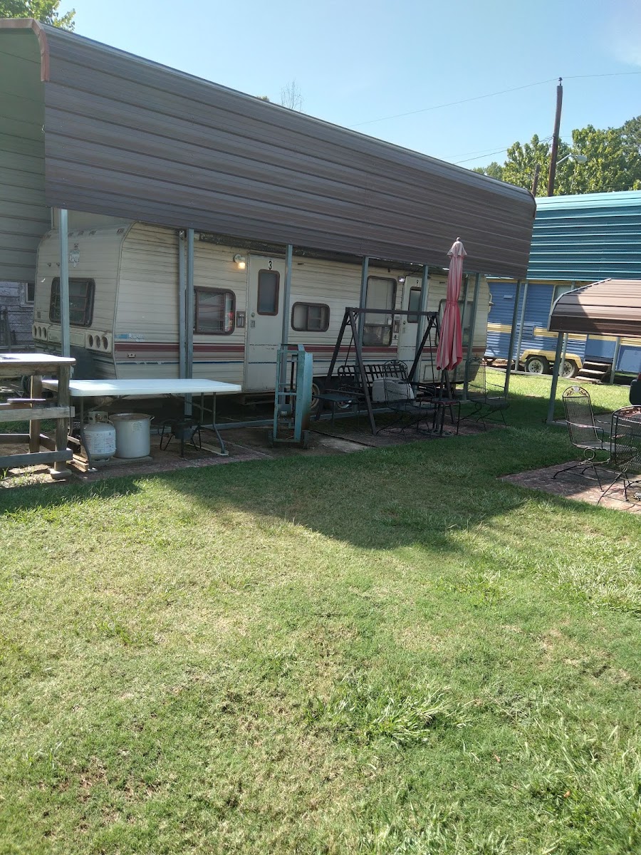 Reisor Rv & Trailer Park