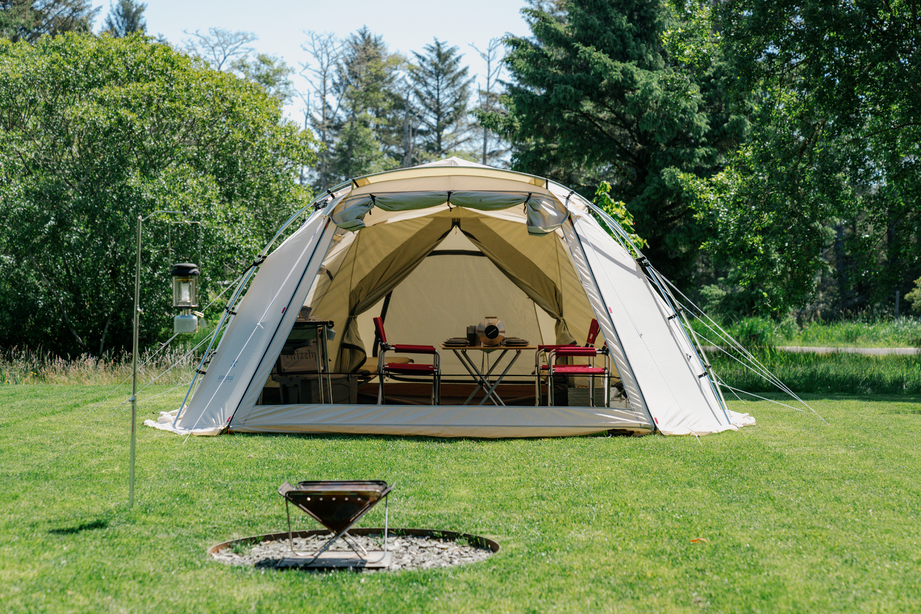 Snow Peak Campfield: Long Beach