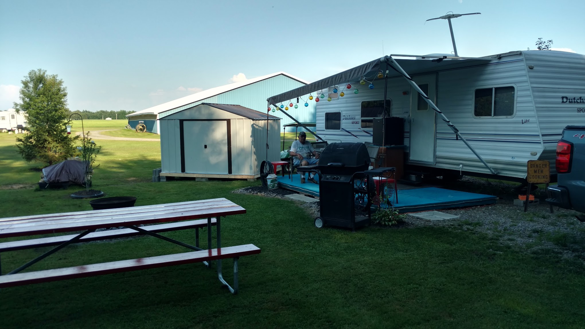 Piney Woods Campsites