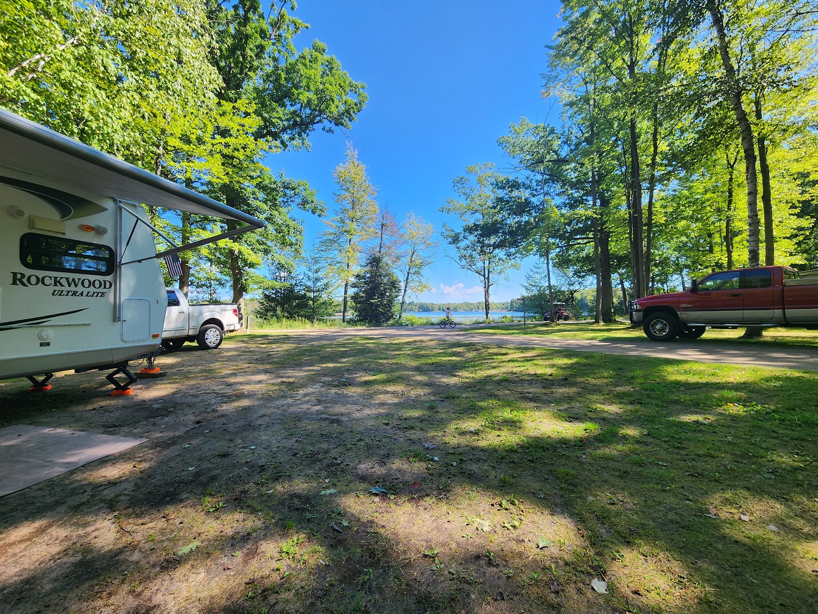 Warblers Cove Campground & RV Resorts