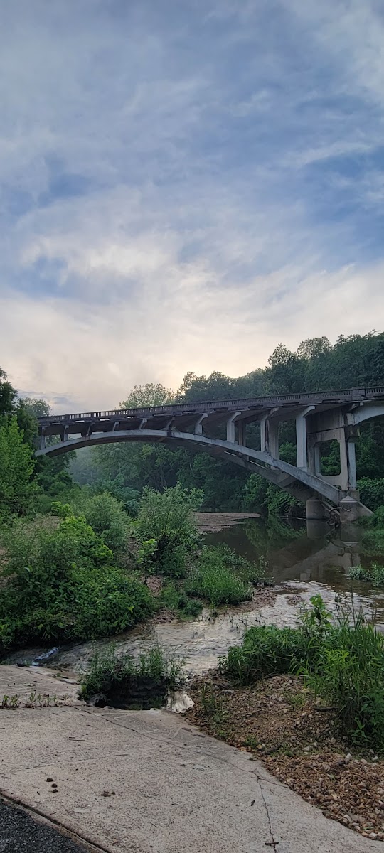 Round Spring Campground