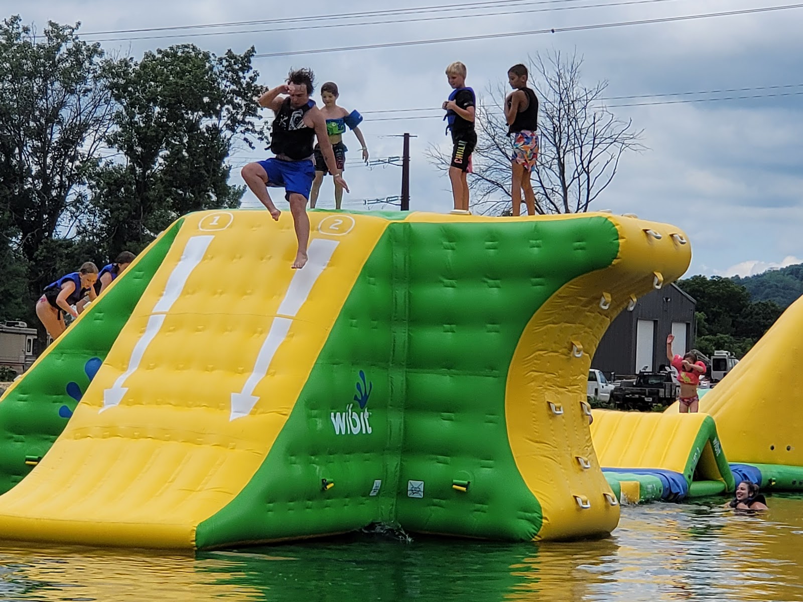 Champions Riverside Resort