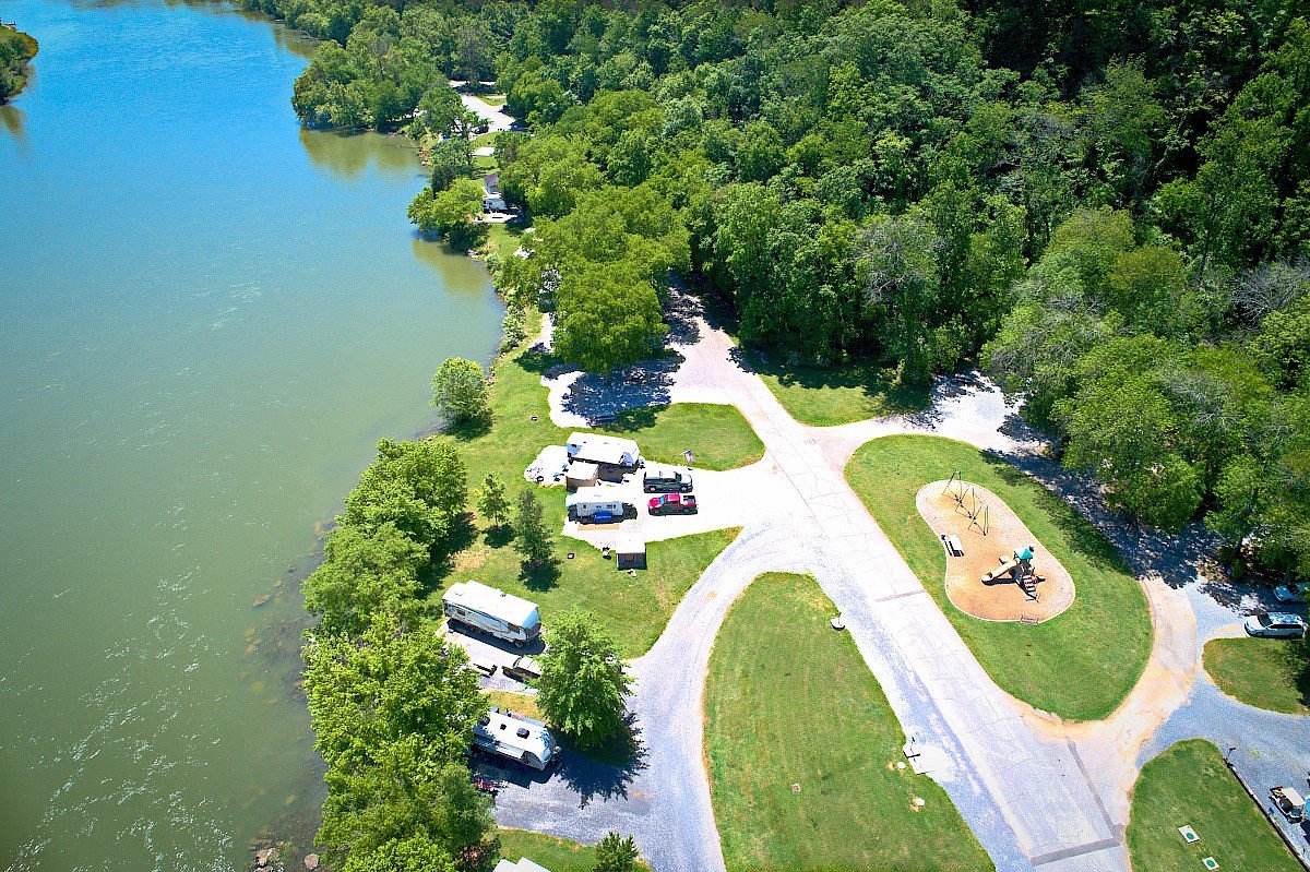 Douglas Tailwater Campground