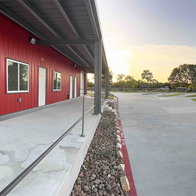 Howdy Y'all RV Resort - Manvel, TX