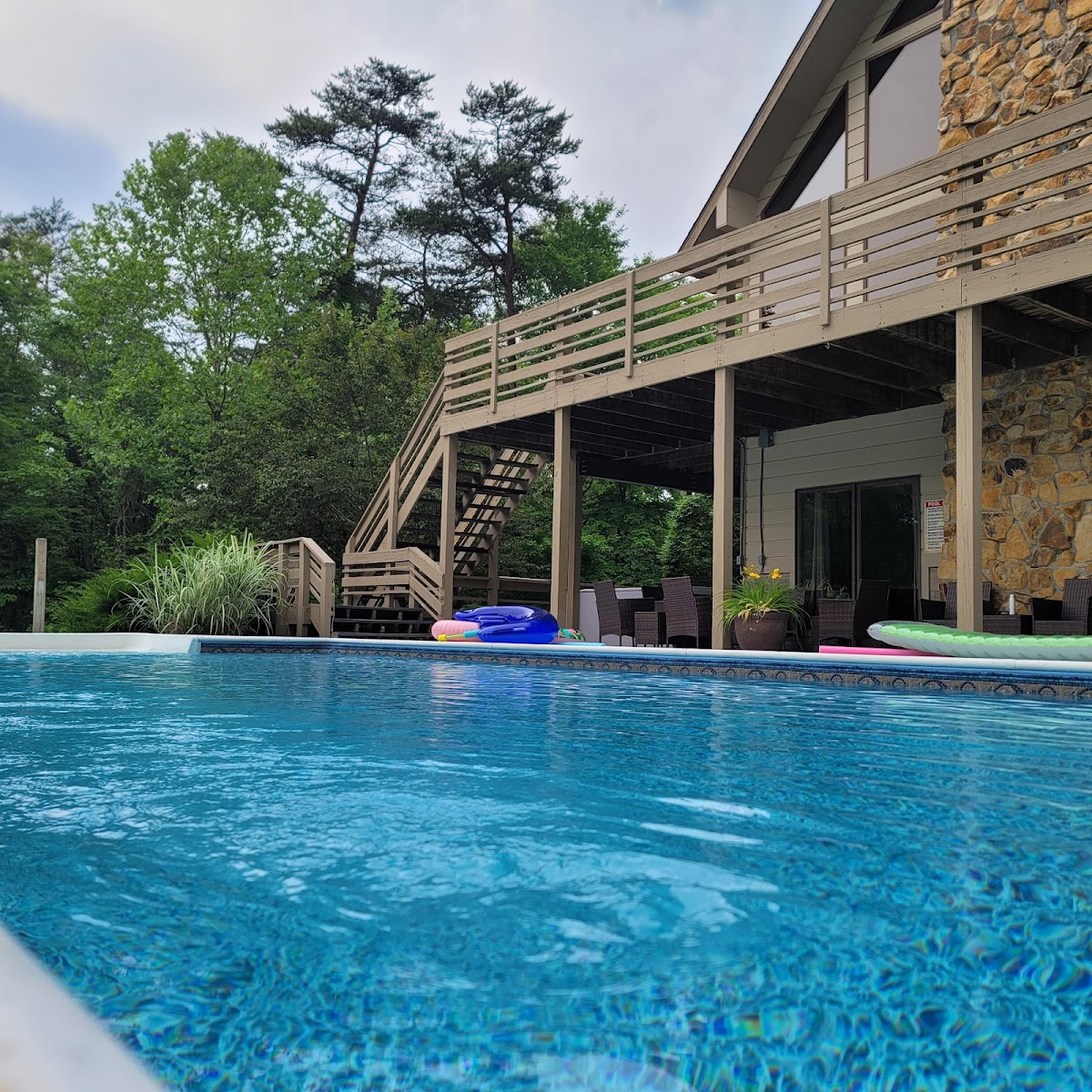 Hocking Hills Fireside Lodge