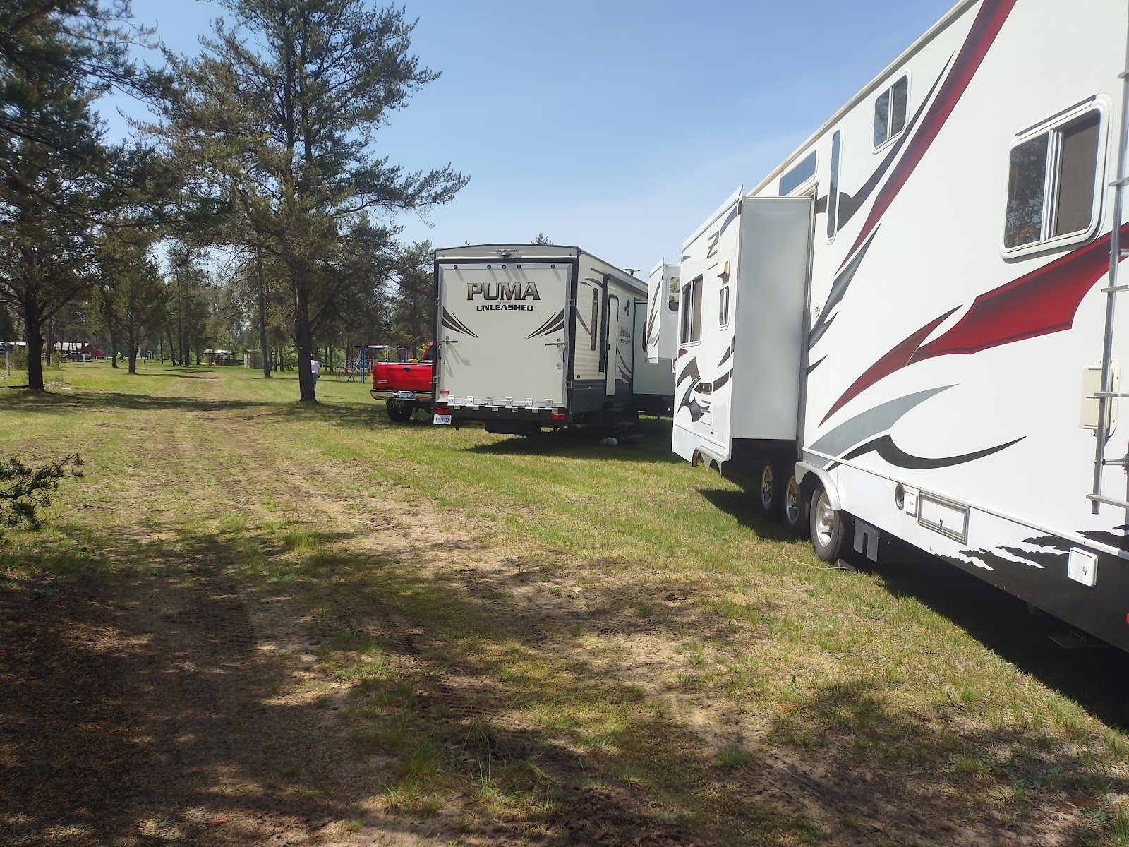 The Pine Forest Campground , RV Park and General Store