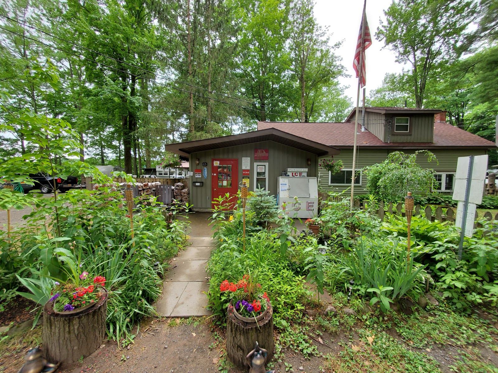 Pleasant Lake Campground