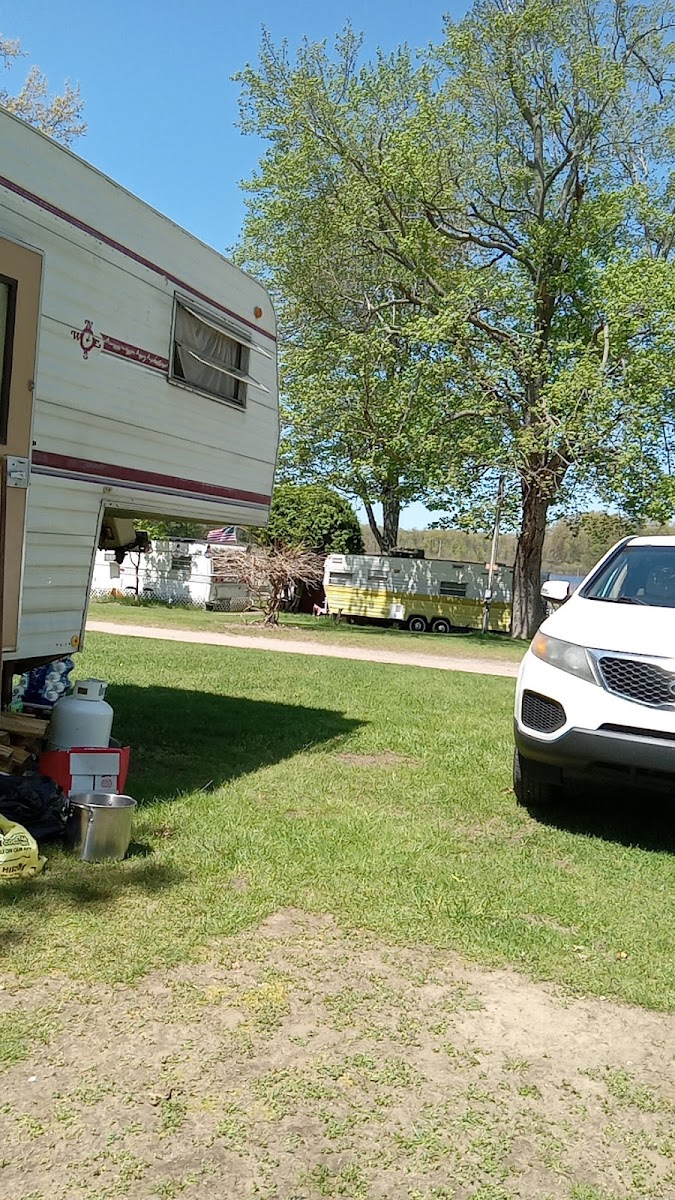 Pitcher Lake Campground