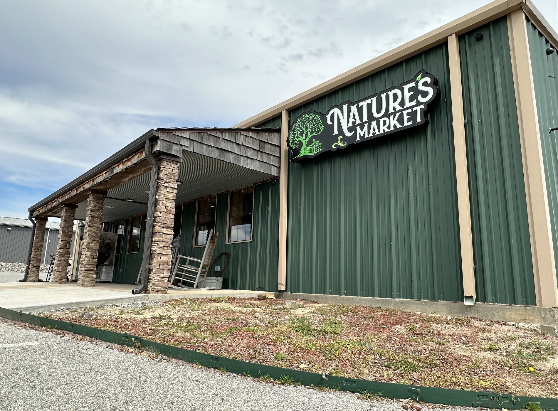 Nature's Market and RV Park