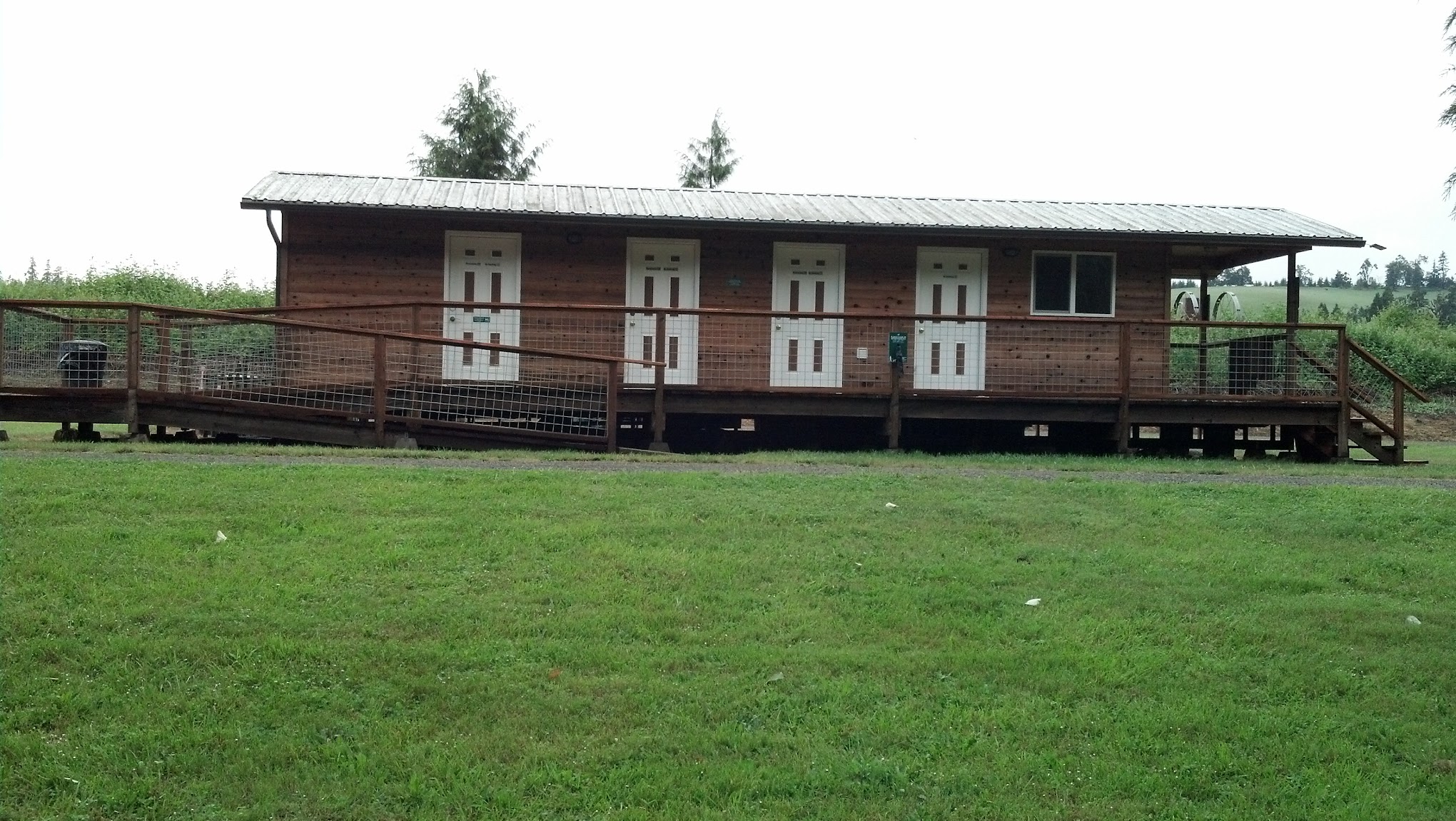 Umpqua Riverfront RV Park & Boat Ramp