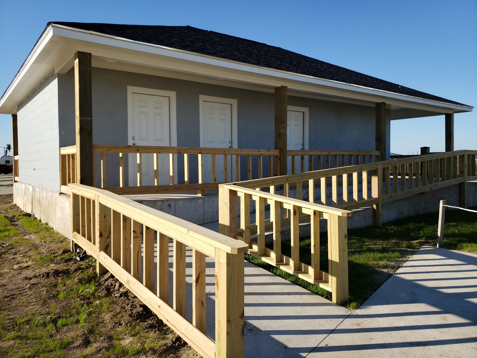 Hidden Palms RV Park