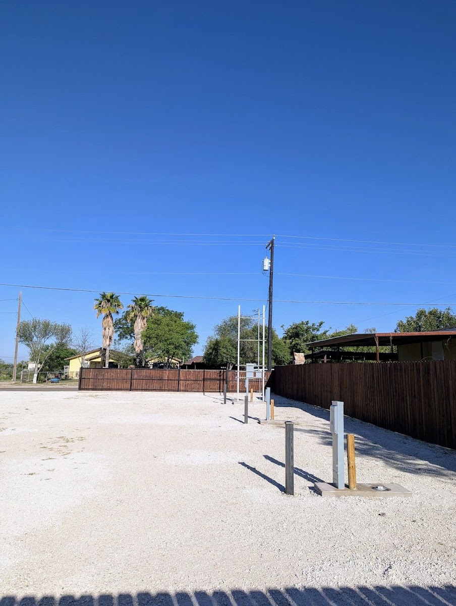 Desert Eagle RV Park