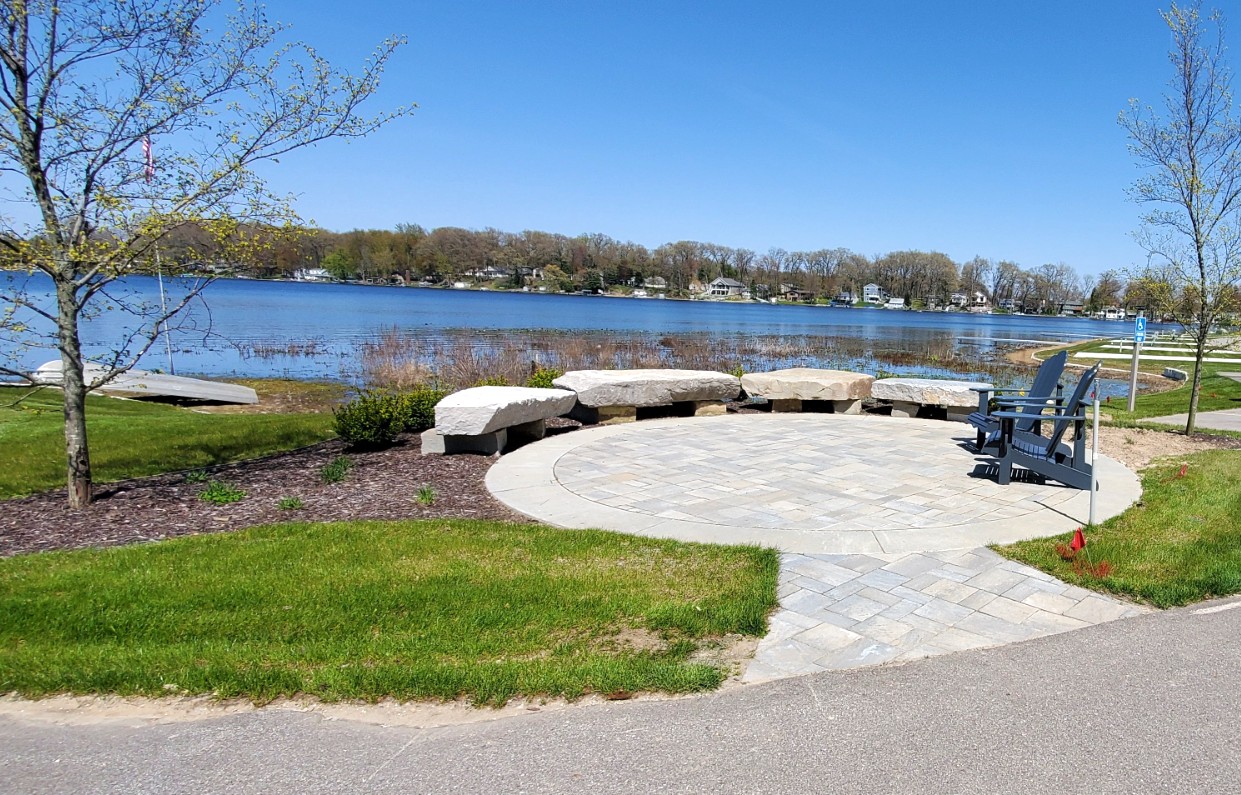 The Shores at Selkirk Lake