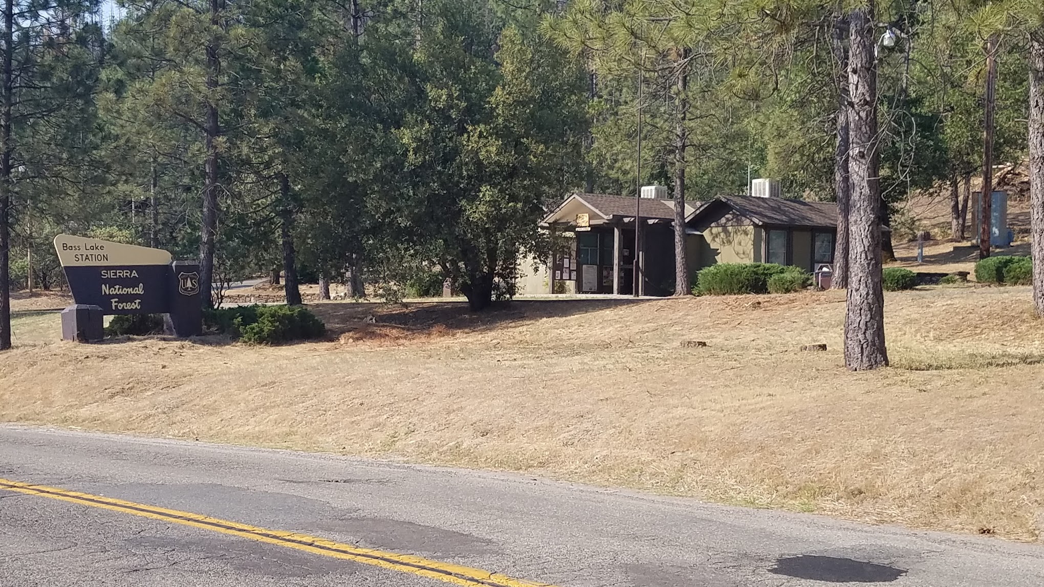 Bass Lake Recreation Office Info Site/fee Station (recgovnpsdata)