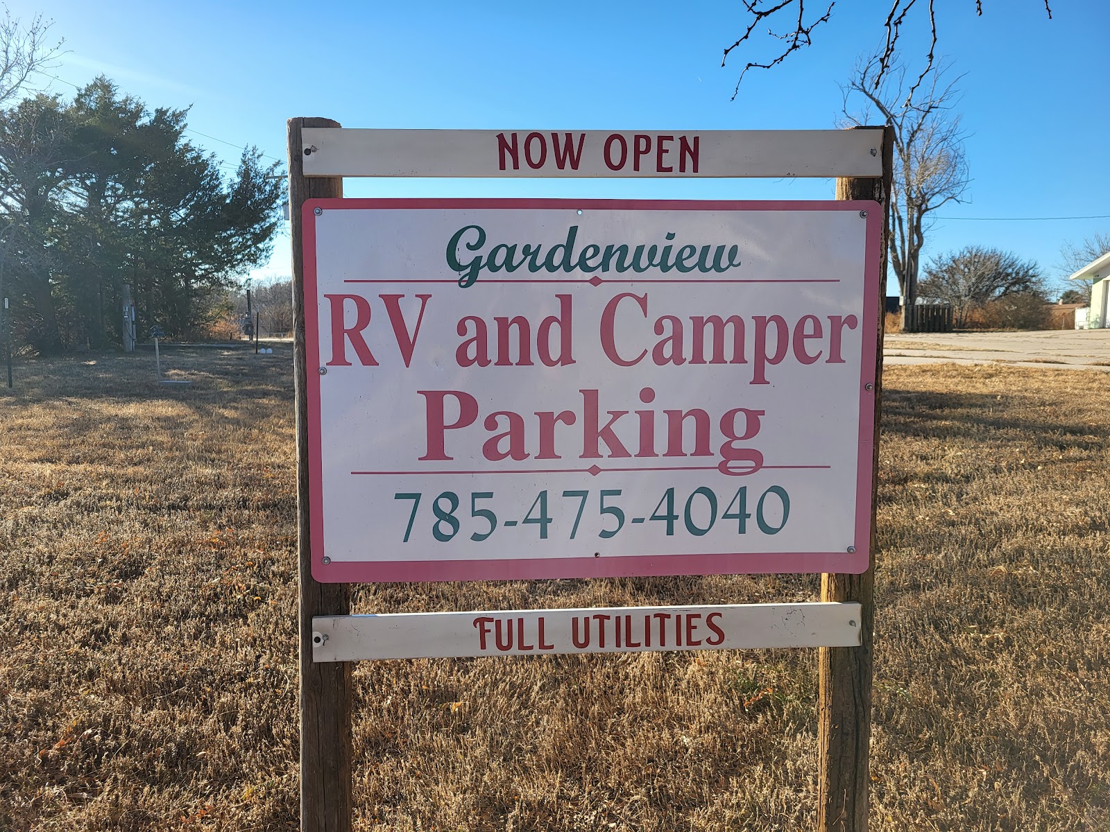 Rv and Camper Parking