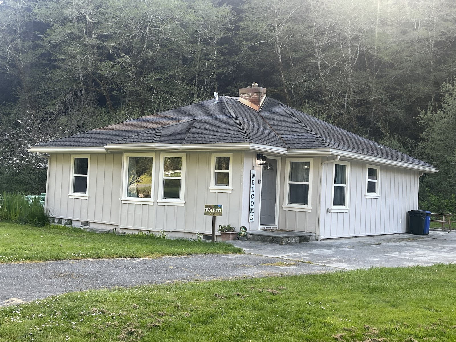 Heart of the Redwoods Cottages & RV