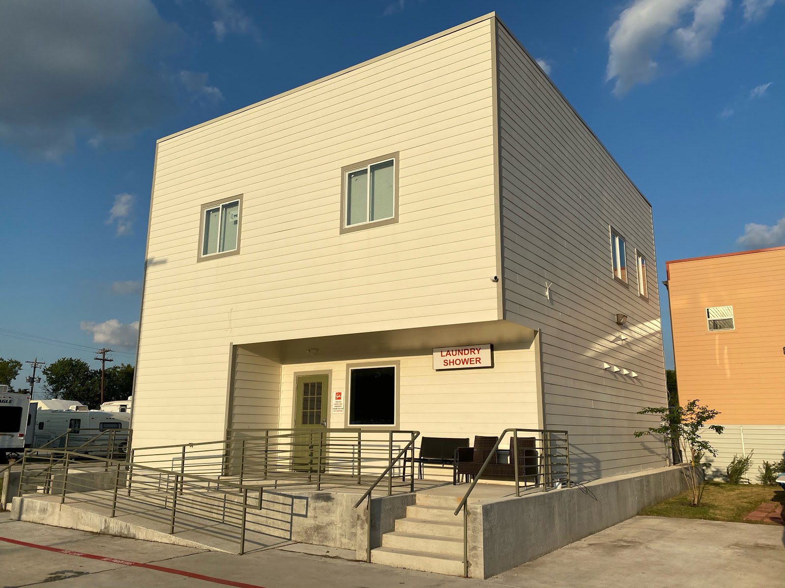 Danny's RV Resort / Park