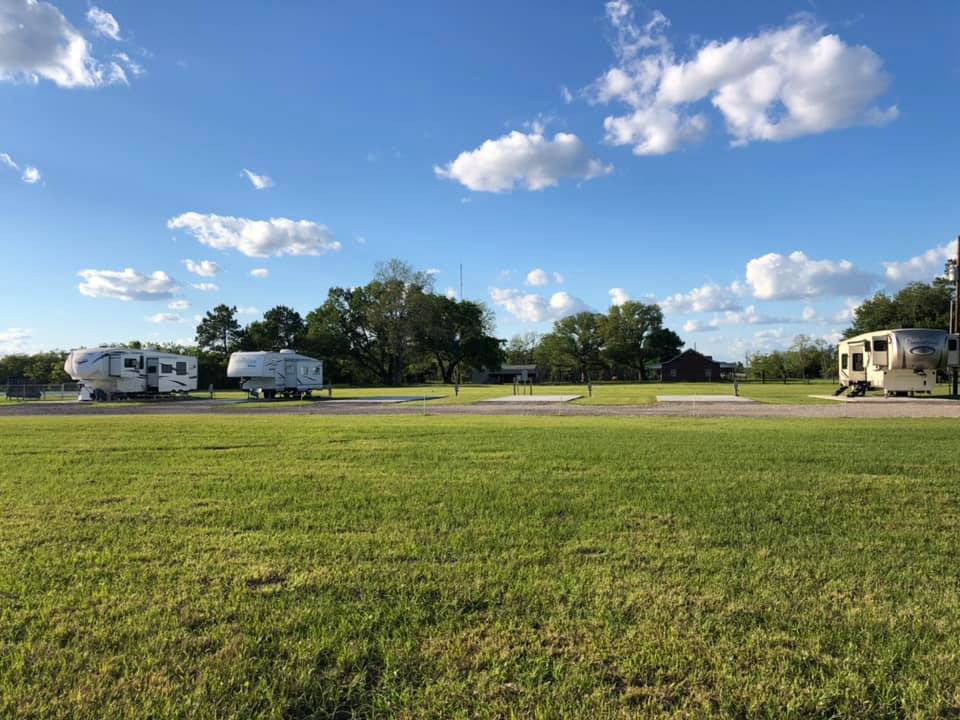 Pelican Pond RV Park