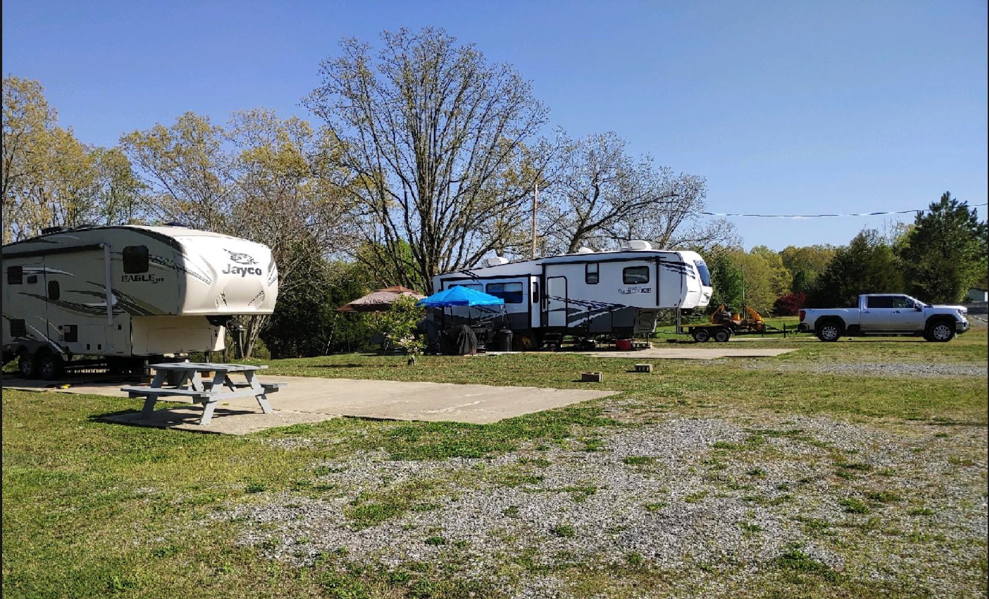 Sirls Rd Campground and Laundromat