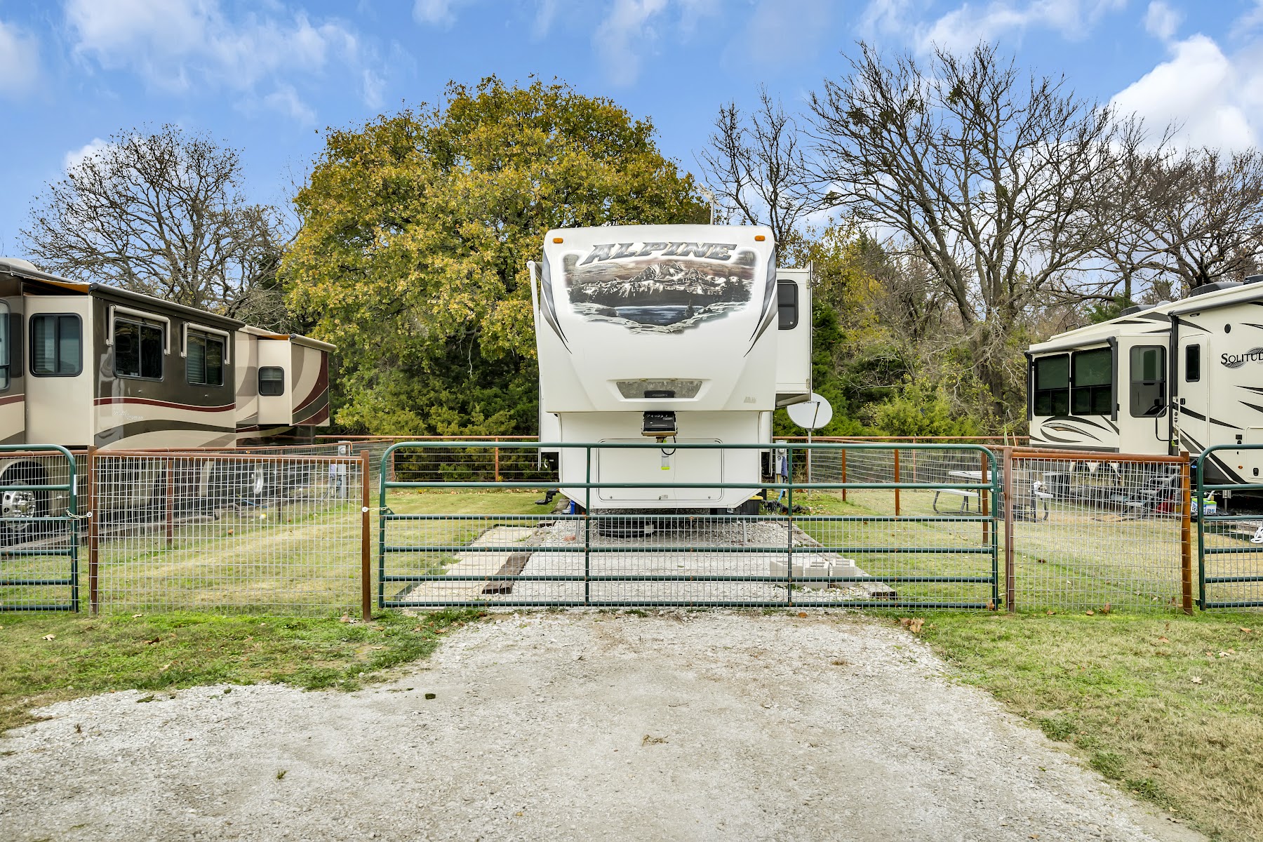 Waggin' Tail Ranch RV Resort