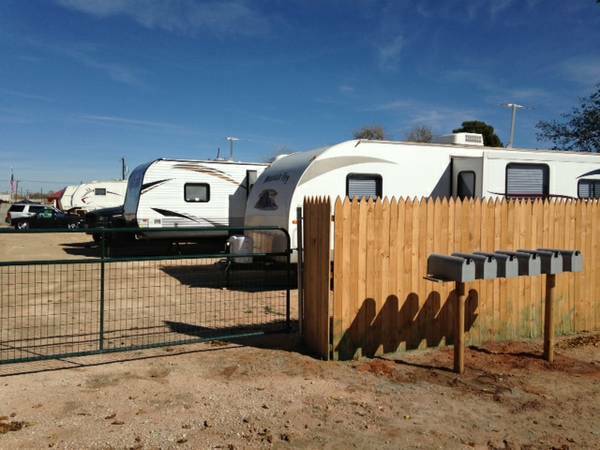 Rock Hollow West TX RV Park