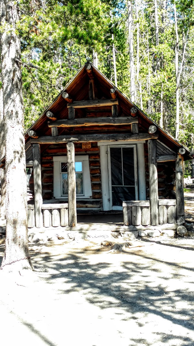 Twin Lakes Campground