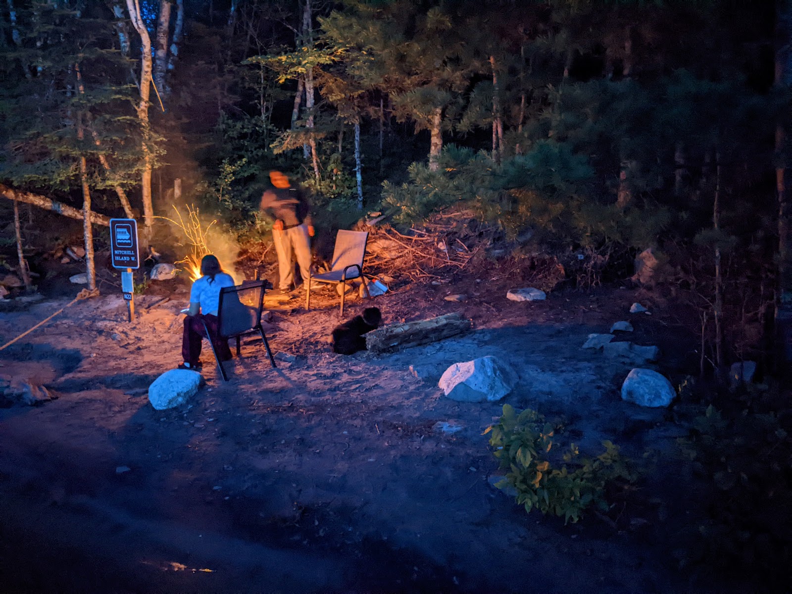 HB Mitchell Island West N22 Houseboat Campsite