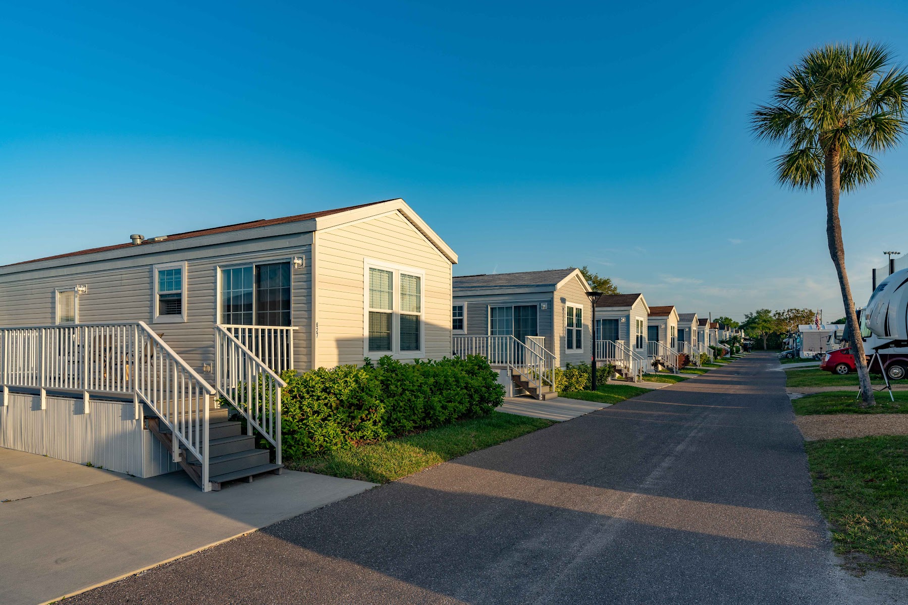 Rainbow Village Largo