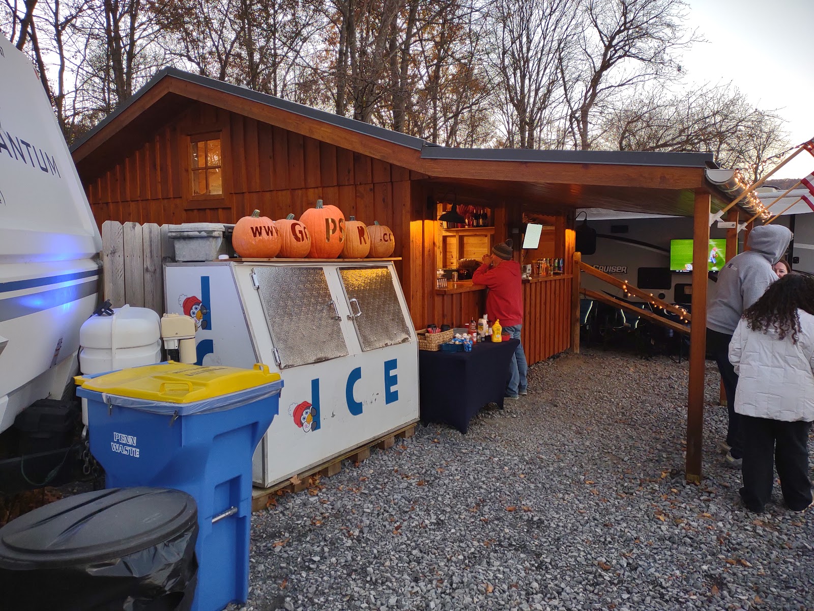 goPSUrv at The Lion's Den