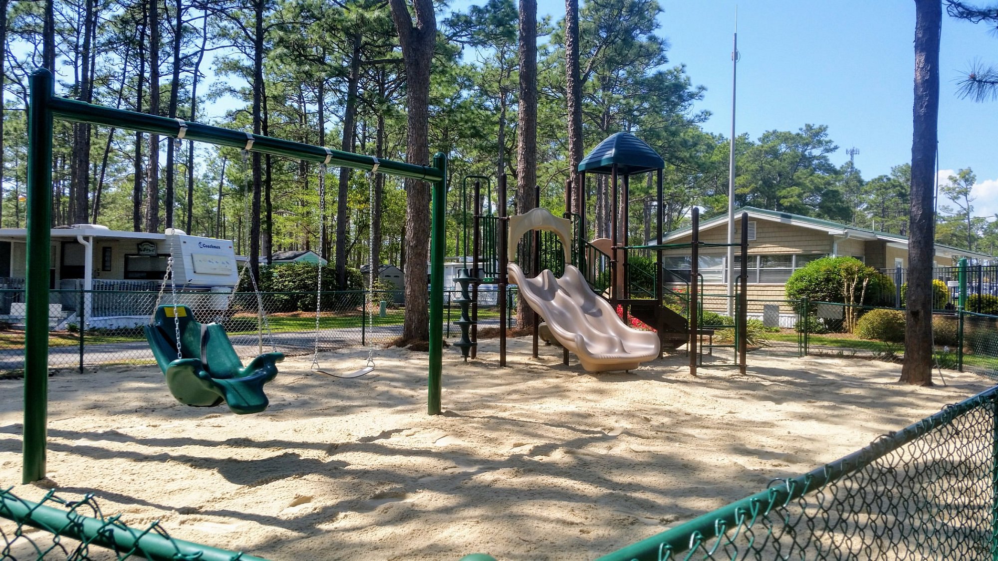 Whispering Pines RV Park & Campground