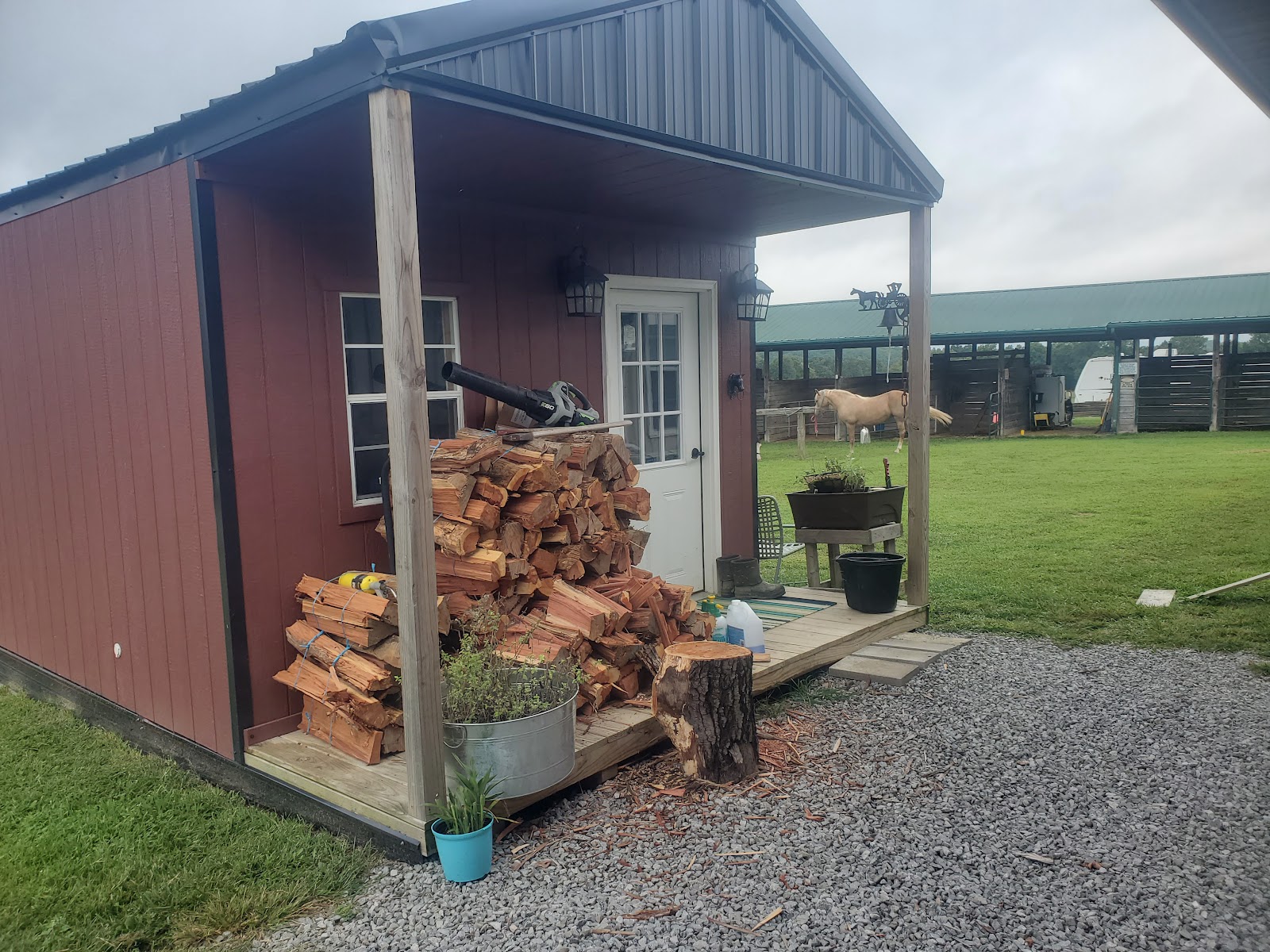 Noble Pine Cabins, Glamping, & Horse Camp