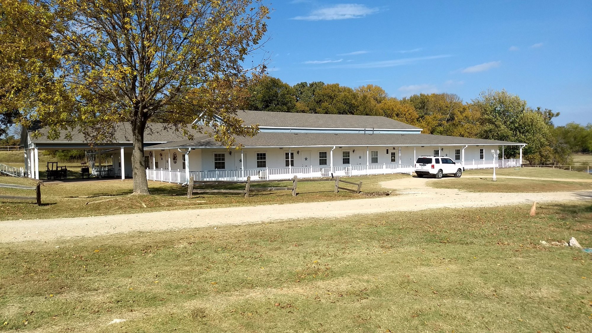 Lone Oak RV Ranch & Retreat