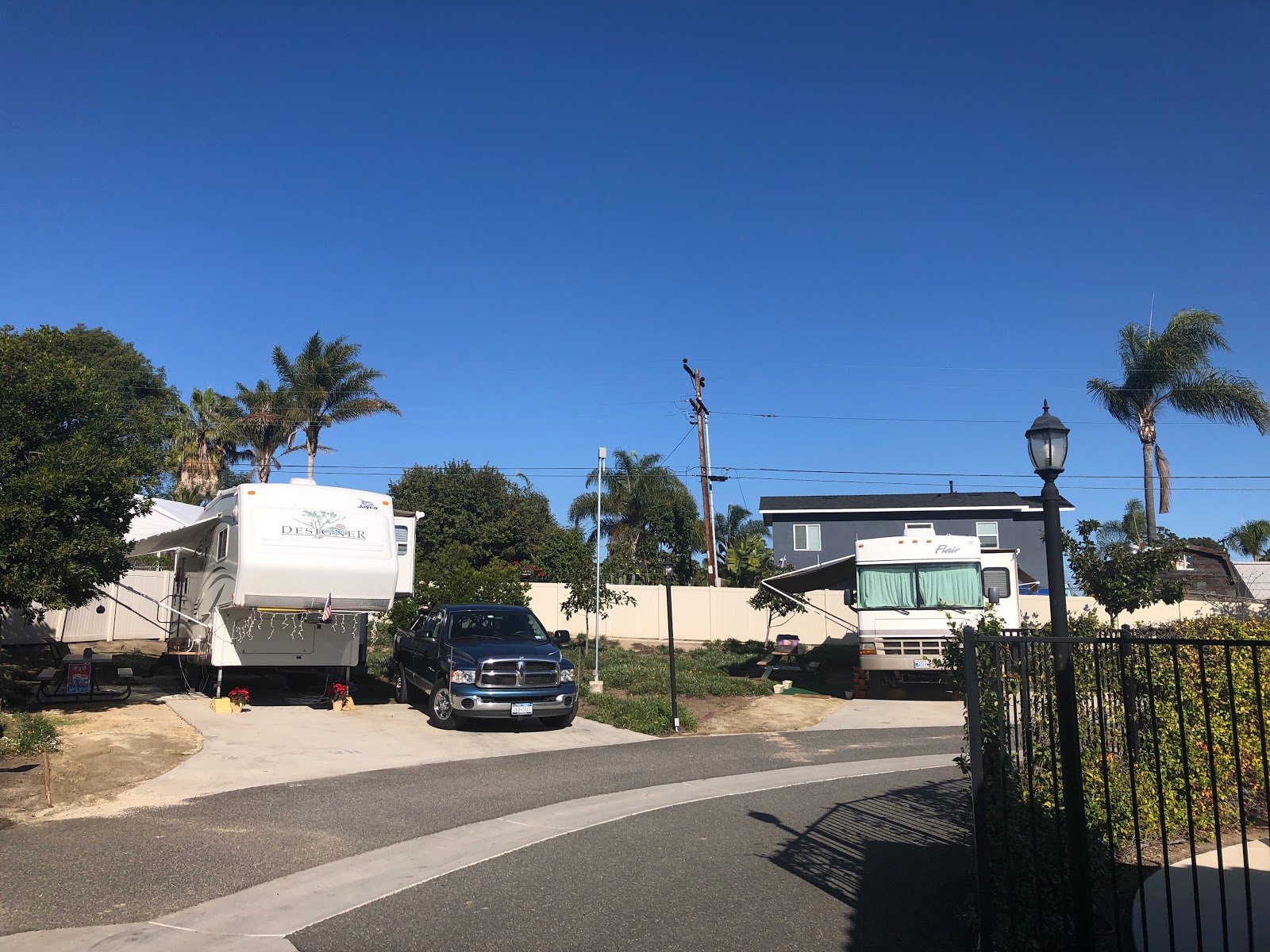 Olive Avenue RV Resort