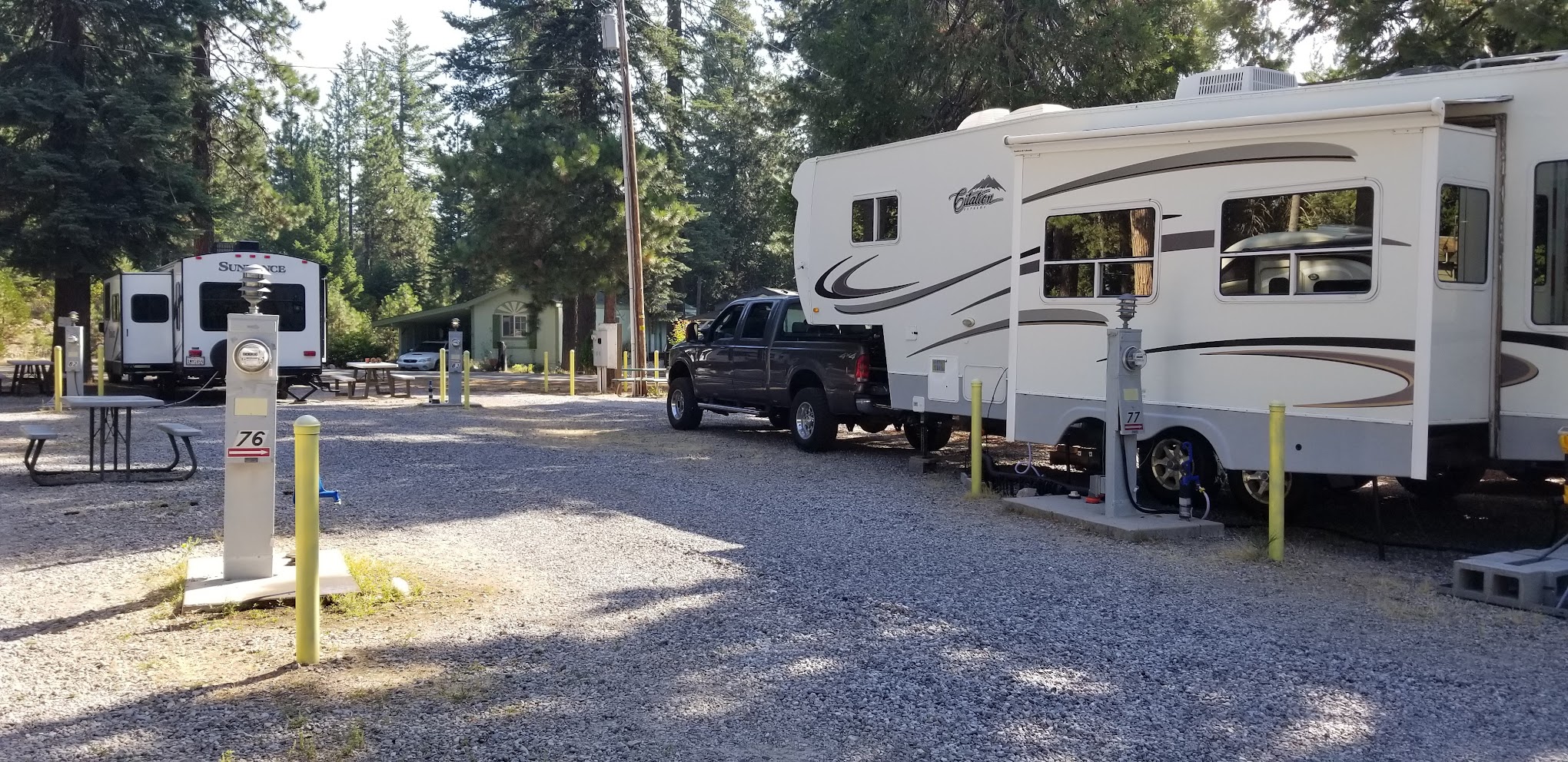 Abrams Lake Mobile Estates