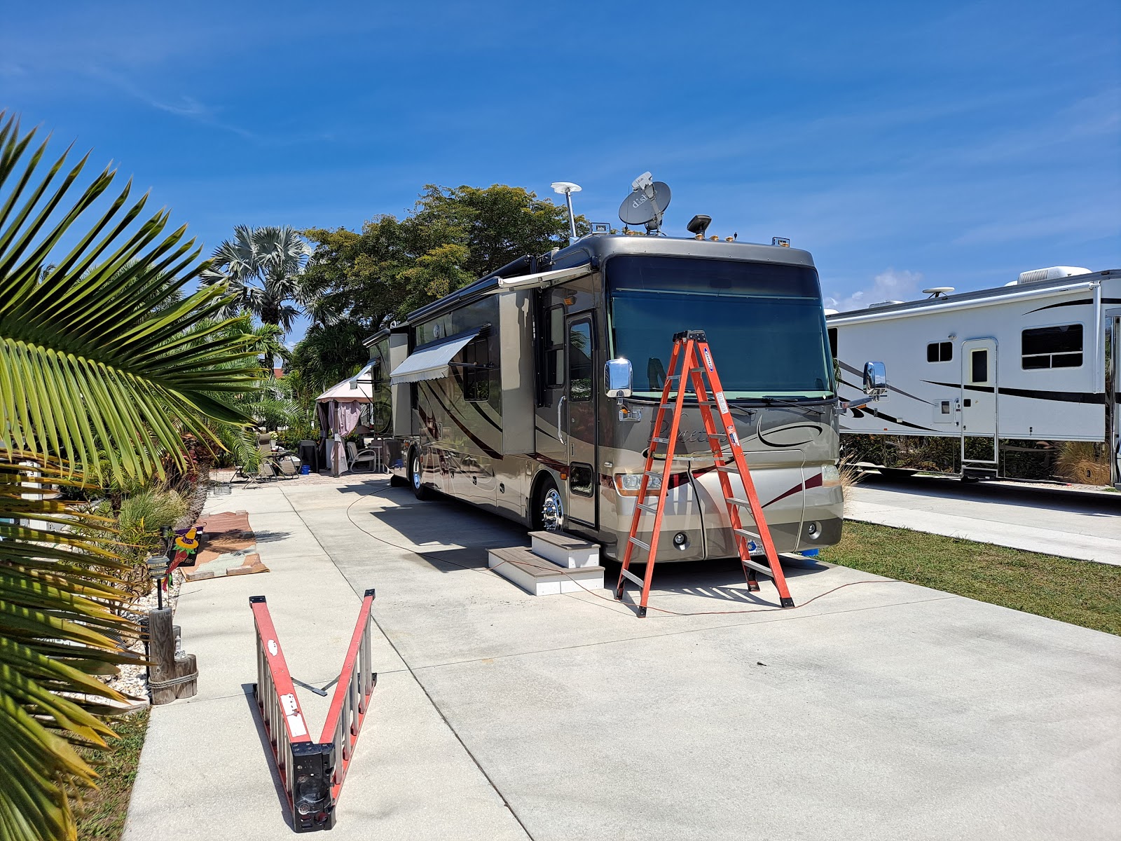 Gulf Waters RV Resort / Fort Myers Beach